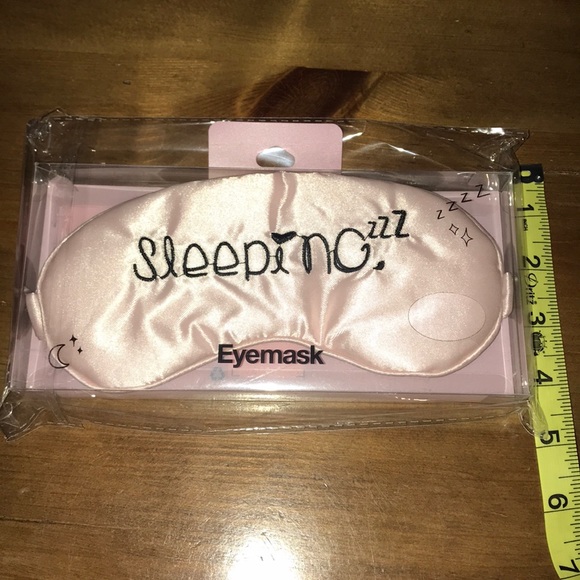 Forever 21 Sleeping Mask 😴 NWT - Picture 2 of 4